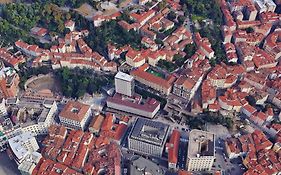 Lodge & Art - San Francesco - Trieste Center